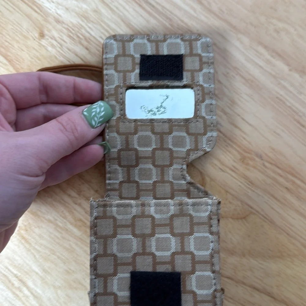 Nine West Vintage Cell Phone Wallet Wristlet ID Display Brown Y2K